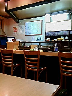 イズミ店内.jpg